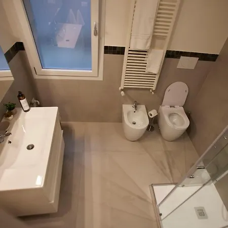 Likehome San -3rooms - 10persone -ferrara Ferrara