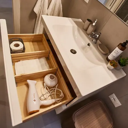 Lägenhet Likehome San -3rooms - 10persone -ferrara *