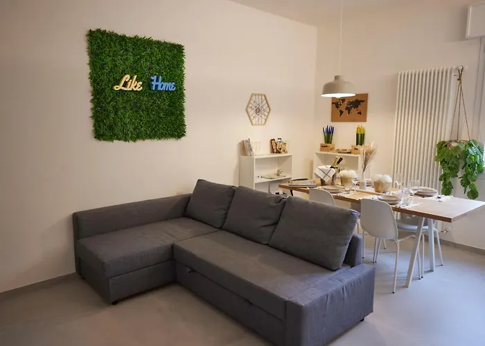 Likehome San -3rooms - 10persone -ferrara 아파트 페라라