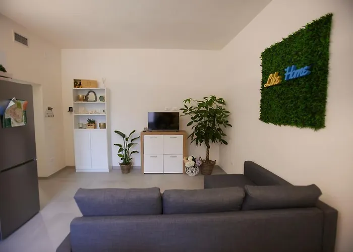 Likehome San -3rooms - 10persone -ferrara 아파트 *