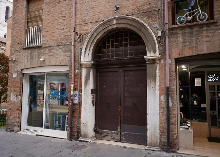 Likehome San -3rooms - 10persone -ferrara Appartement Ferrara