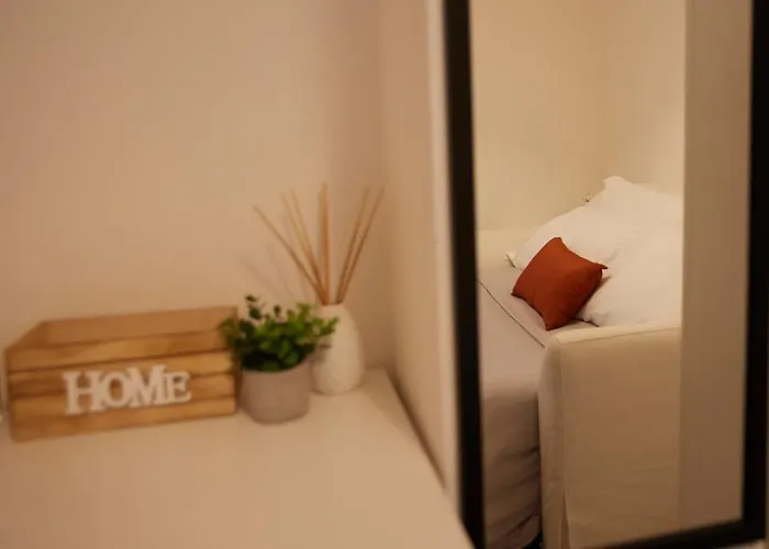 Likehome San -3rooms - 10persone -ferrara * 페라라